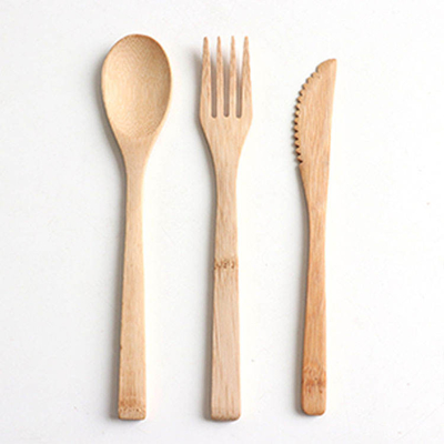 لوگوی OEM قابل حمل طبیعی سفر قاشق چنگال چوبی چاقو چوب بامبو ست کارد و چنگال ظروف تخت برای آشپزخانه